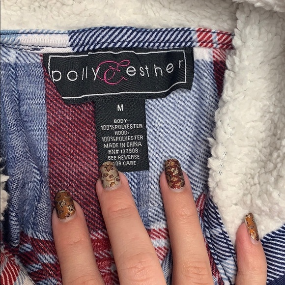 Plaid button down with hood - Picture 5 of 5